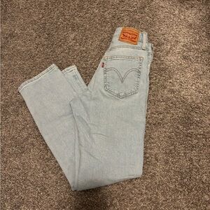 Levi's wedgie straight leg jeans